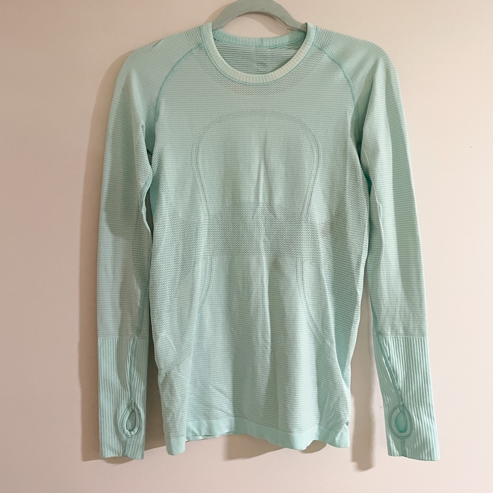 Lululemon Mint Blue Swiftly Tech Long Sleeve Size 6